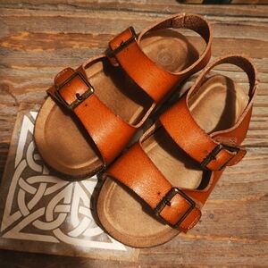 Size 6 sandals